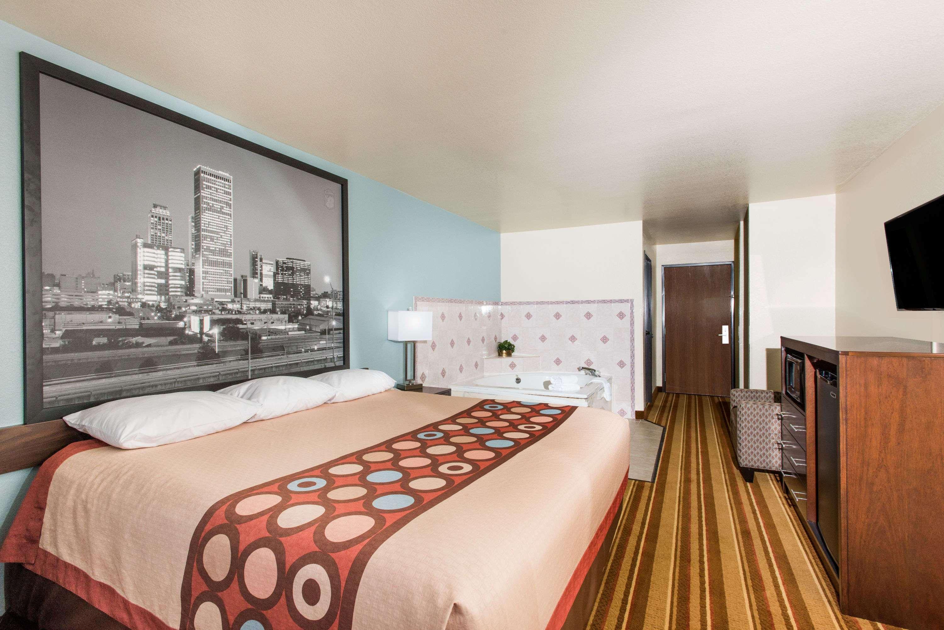 Super 8 By Wyndham Claremore Ok Exteriör bild